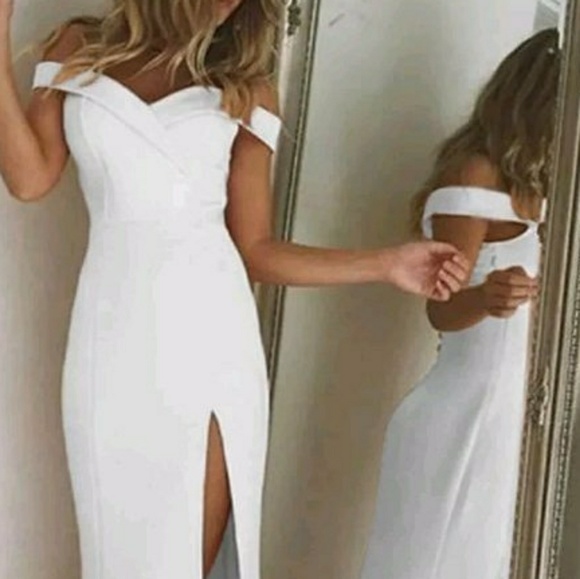 Formal Elegant Gown - Picture 6 of 8